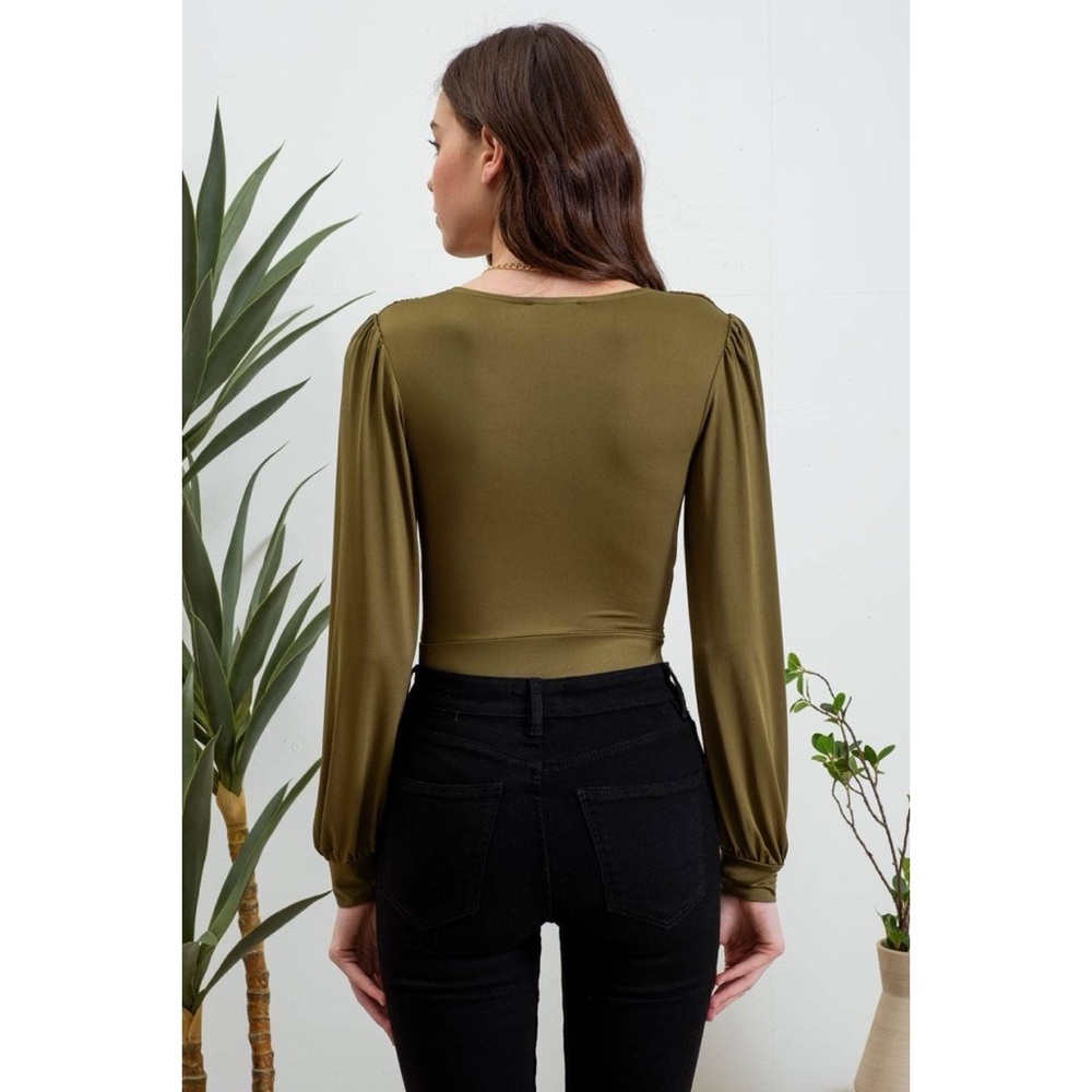 Deep V Neck Long Sleeve Bodysuit - Picture 3 of 4